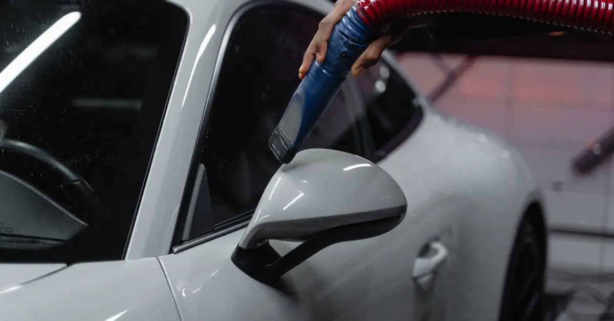 Conseils pour Choisir un Aspirateur pour Voiture